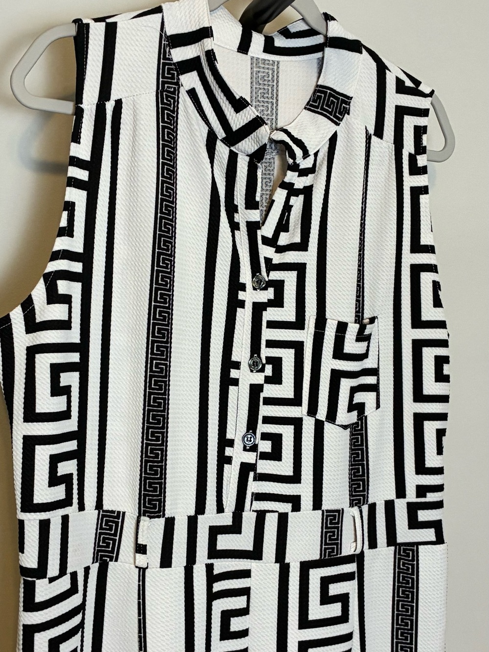Sleeveless Black & White Geometric Wide-Leg Jumpsuit Stretchy XXXL - Picture 5 of 6